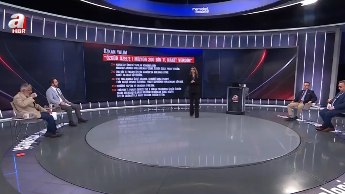 CHP'den AK Parti'ye geçişler tartışılıyor