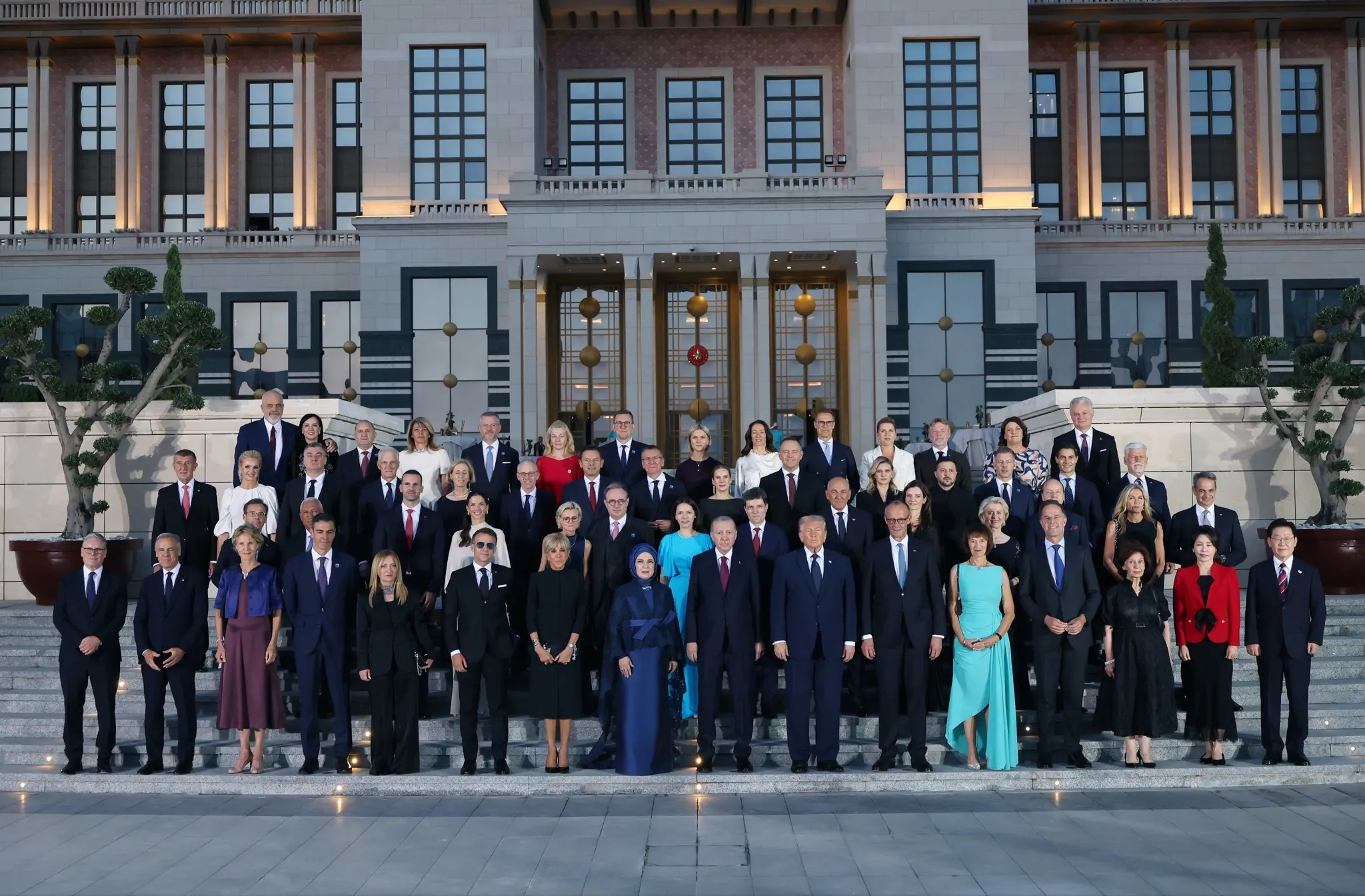 Emine Erdoğan, NATO Zirvesi'ne Katılan Liderleri Ağırladı