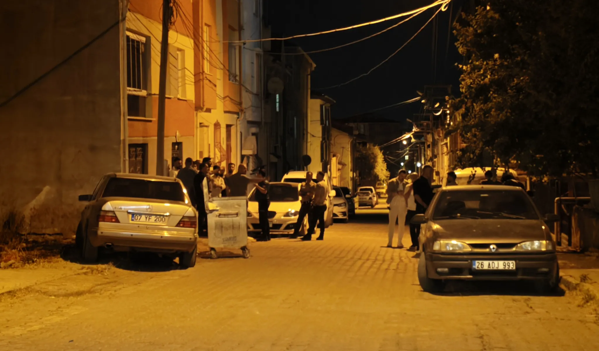 Eskişehir'de komşu aileler arasında kavga çıktı