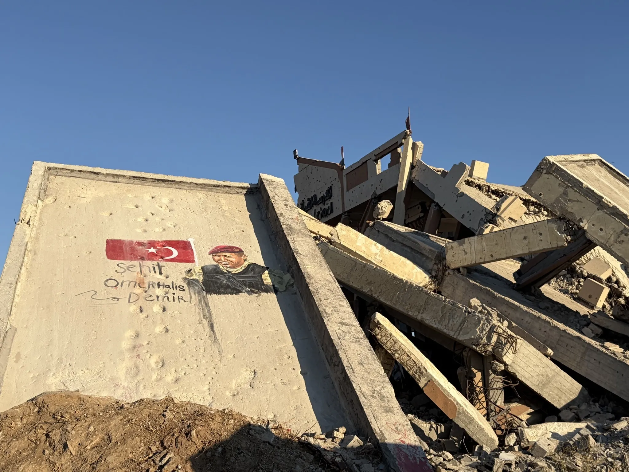 Filistinliler Ömer Halisdemir'i anıyor