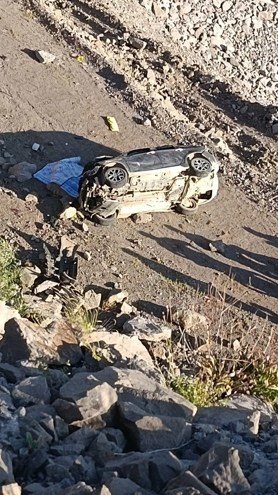 Giresun'da otomobil dere yatağına düştü: 3 ölü