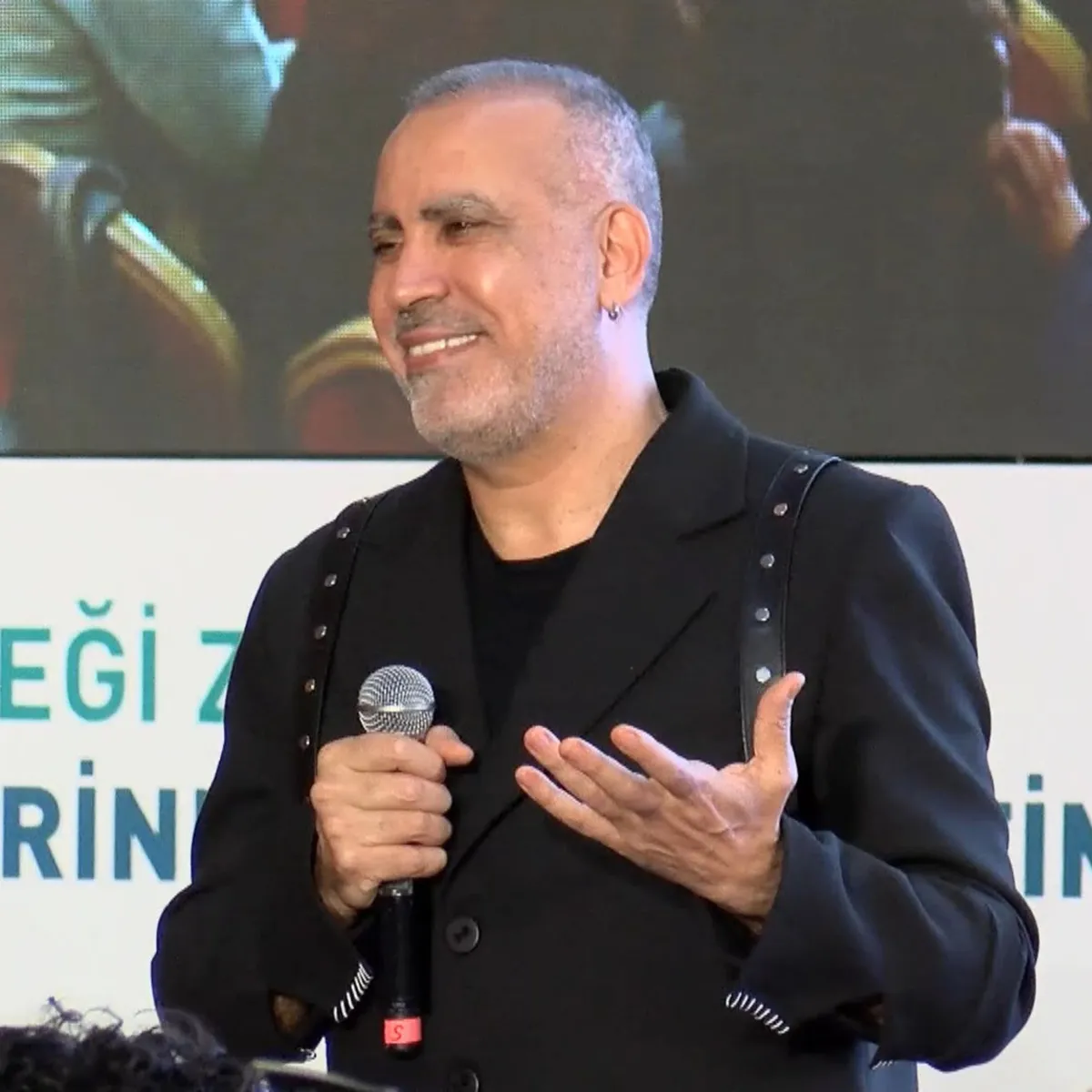 Haluk Levent'ten Açıklama