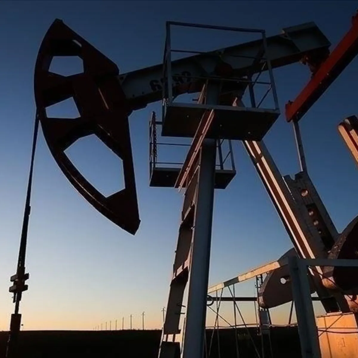 Hürmüz Boğazı'nda enerji krizi büyüyor