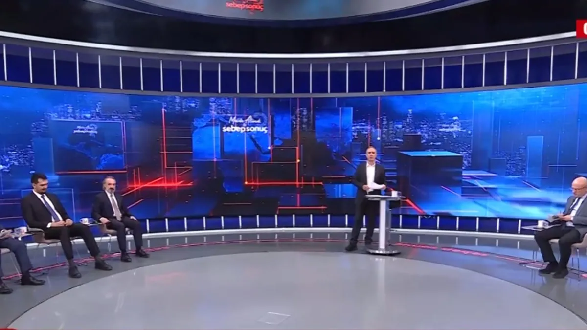 Hürmüz'de Gerilim Artıyor