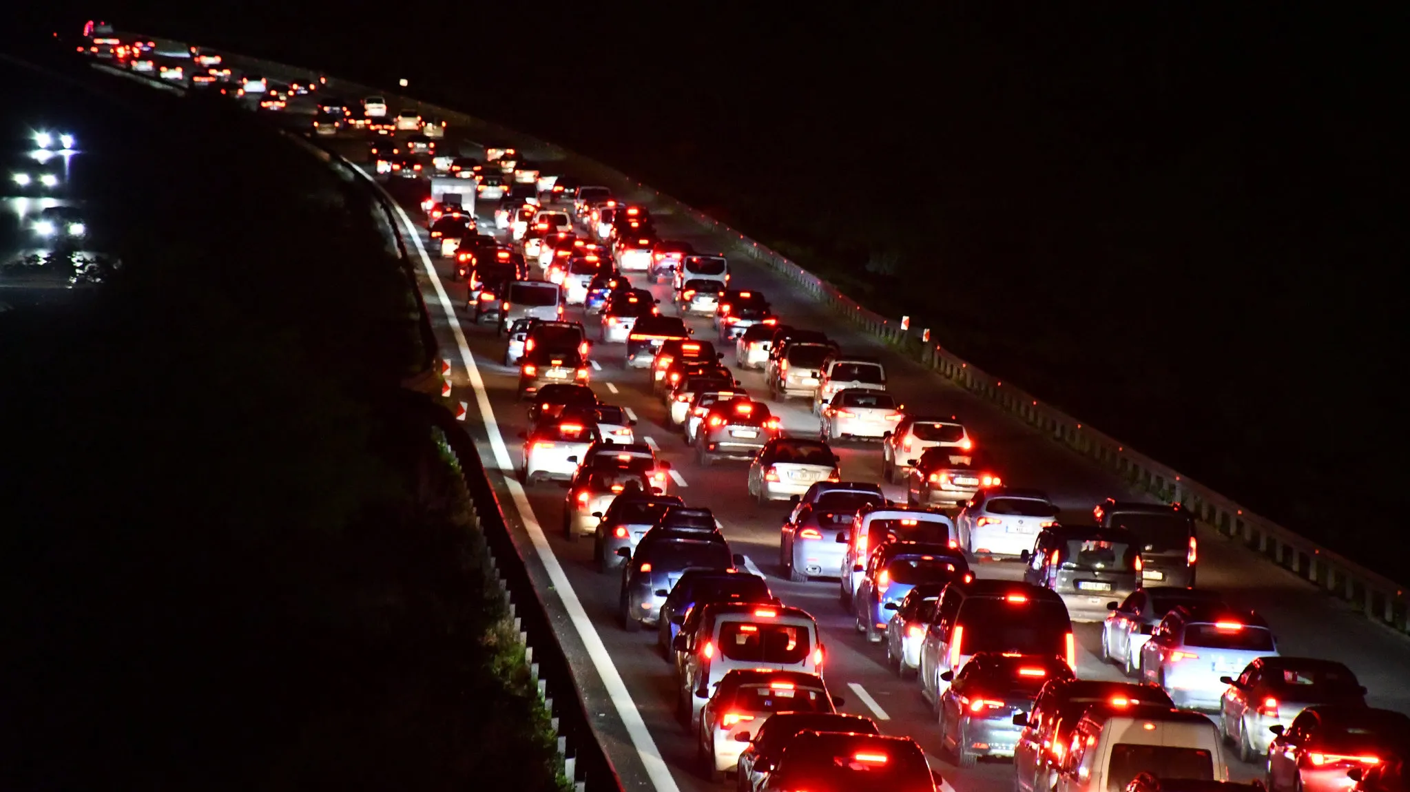 İstanbul girişinde trafik yoğunluğu oluştu