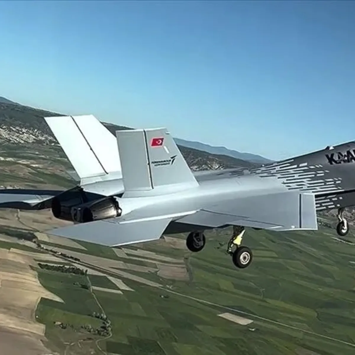KAAN'ın teknik özellikleri ve F-35 süreci değerlendirildi